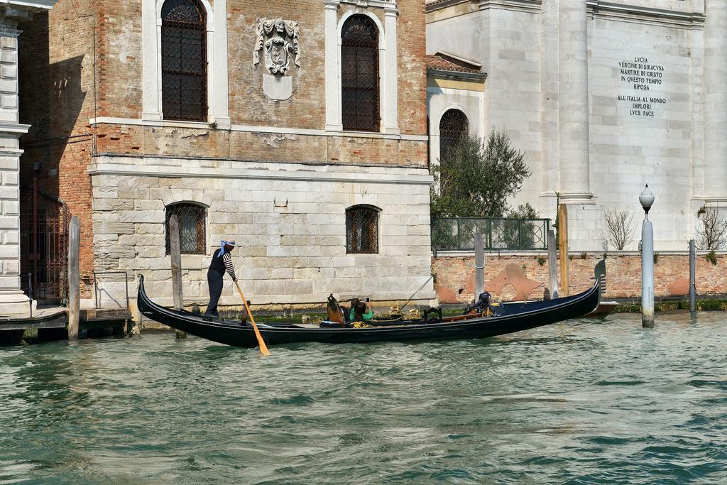 Residenza Ruga Giuffa Castello Valsolda Exterior foto